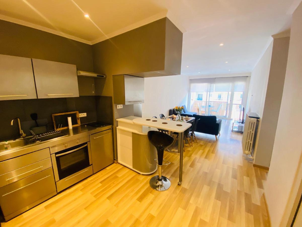Magnifique Appartement 60M2 ,3 Pieces , Equipee,Tres Lumineux, 2 Minutes A Pied De La Plage Nicea Zewnętrze zdjęcie
