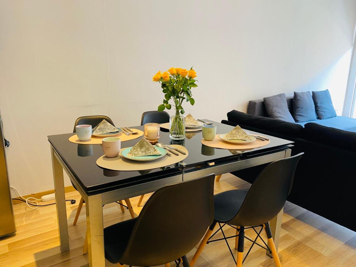 Magnifique Appartement 60M2 ,3 Pieces , Equipee,Tres Lumineux, 2 Minutes A Pied De La Plage Nicea Zewnętrze zdjęcie